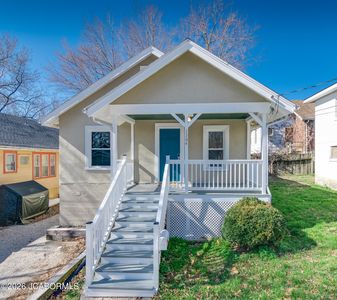 1304 Cottage Ln