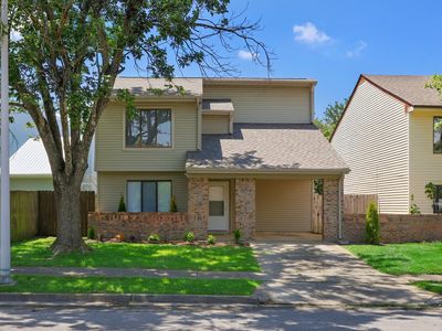 1676 Prairie Cir
