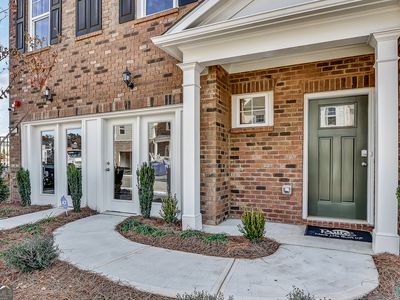 207 Ellis Ln