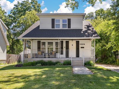 1224 Edith Ave NE