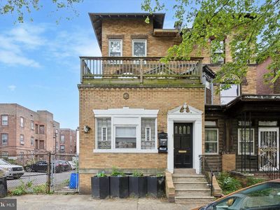 211 S 45th St
