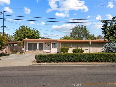 3945 Puente Ave