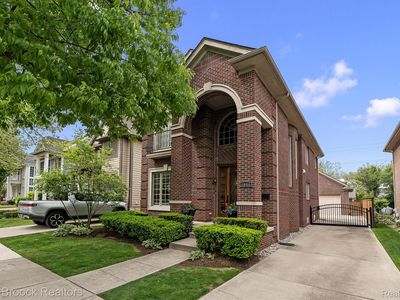 Property at 1045 Bennaville Ave, Birmingham, MI