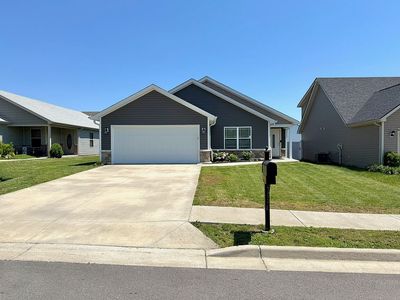 8014 Lucas Ln