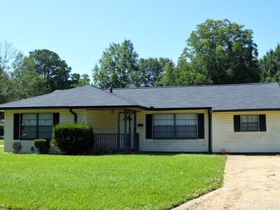 112 Austin St