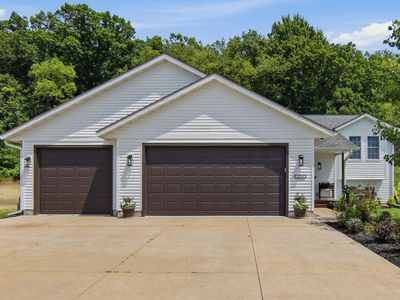 3798 Nicholas Dr