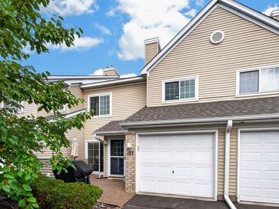 2210 Ranchview Ln N Unit 127