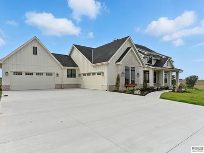 5045 S 223rd Plz