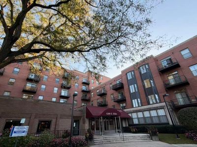 5200 S Ellis Ave APT 207
