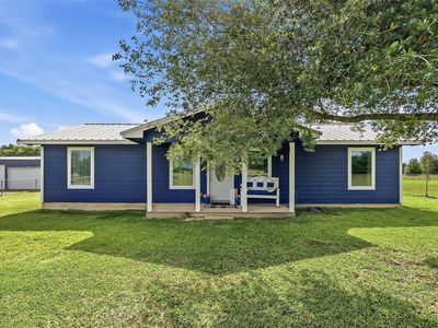 6366 Apple Ln