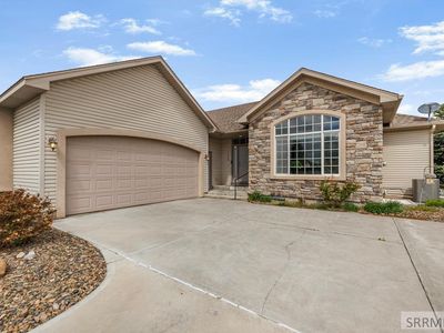 296 Tapitio Dr