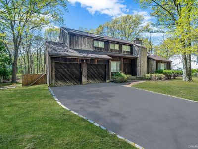10 Lily Drive