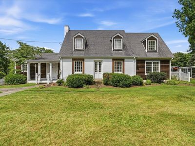 2359 James Dr