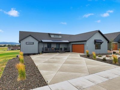 7753 Brooks Loop