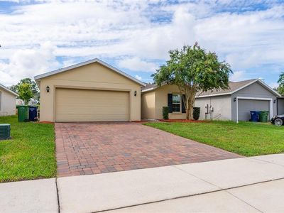 1429 LUCERNE LOOP ROAD NE