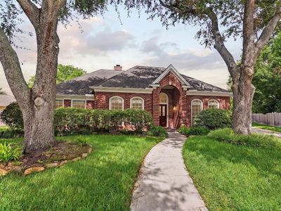 4506 Lowerby Ln