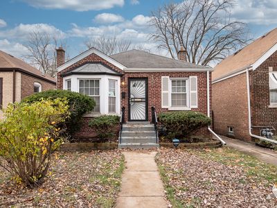 Property at 14204 S Eggleston Ave, Riverdale, IL