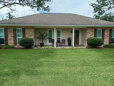 317 Lake Crescent Cir