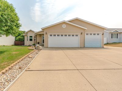 63 Haywood Dr