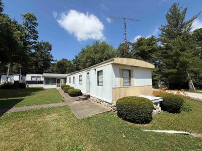 4363 N Private Road 1195 E