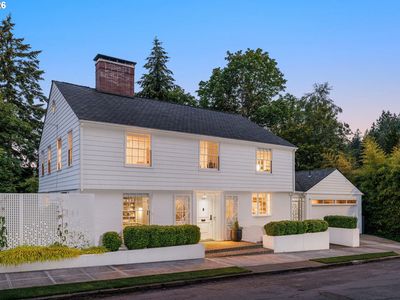 416 NW Hermosa Blvd