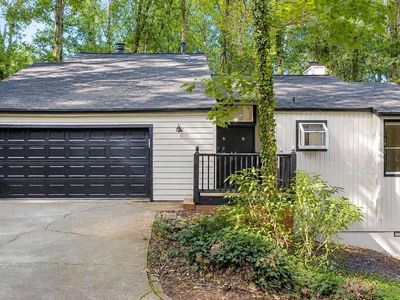 210 Brandenburgh Cir