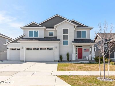 1033 E Percival Ln