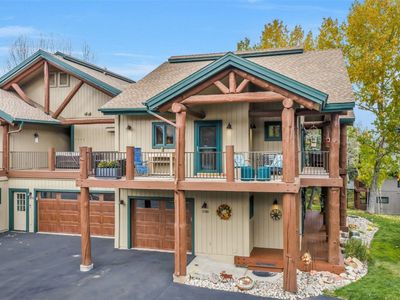 1740 Saddle Creek Ct