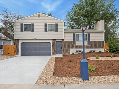 2433 Sunset Dr