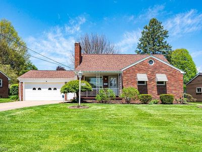 2834 Peacock Dr
