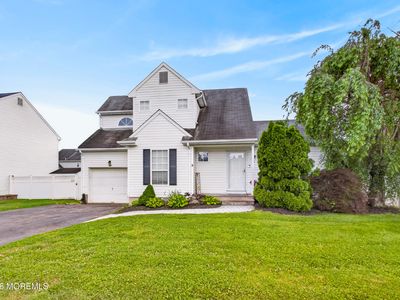 6 Red Maple Drive