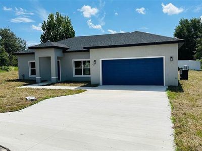 11 Spruce Ln