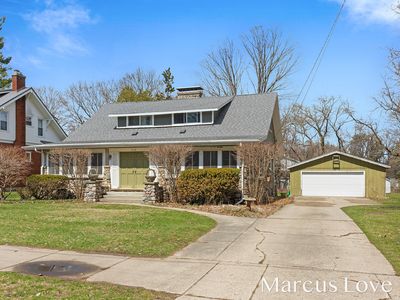 318 Sanborn Ave