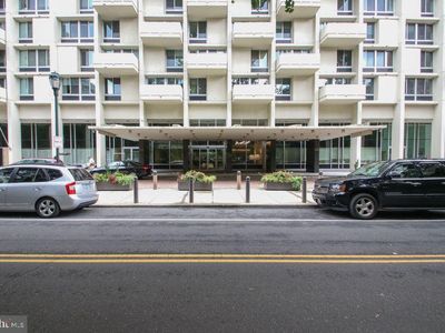 604 S Washington Sq APT 2809