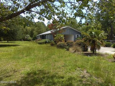 3222 Charleston Highway