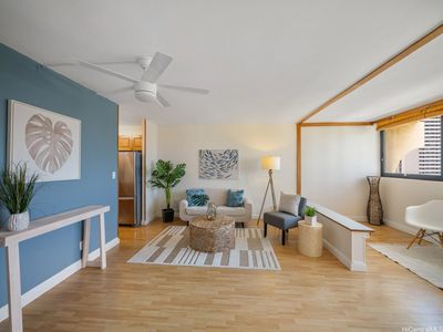 2092 Kuhio Ave APT 2405