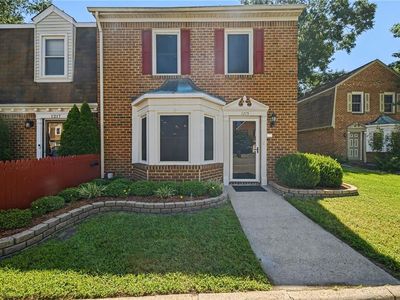 1215 Cedar Mill Sq