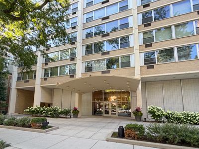336 W Wellington Ave APT 1901