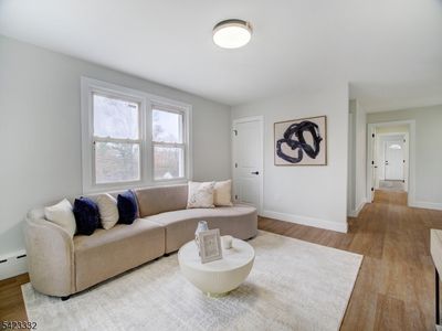 7 Adams Ave
