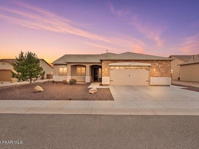 5447 N Dolan Ct