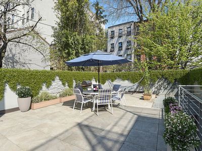 335 Warren St APT 102