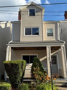 93 Wilson St