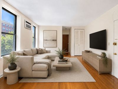 510 Ocean Pkwy APT 2B