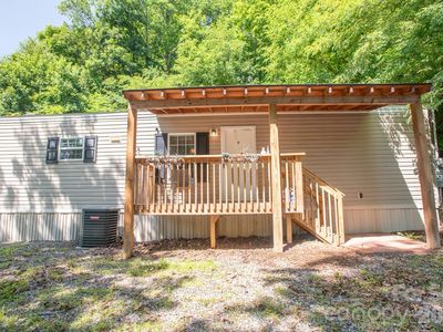 1066 Pisgah Dr