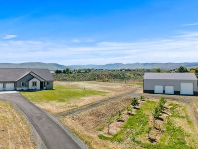 132 Goldfinch Ln