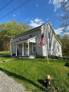 526 Walnut St