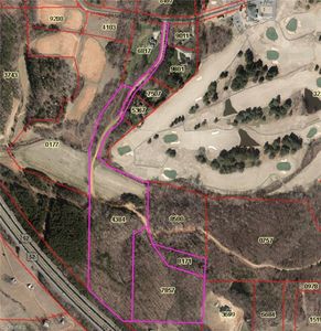 Property at 130 Sandtrap Ln, Pilot Mountain, NC