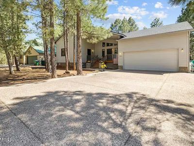 3361 COUNTRY CLUB Drive