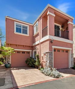 2742 Via Villaggio