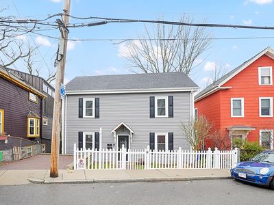 49 Jamaica St
